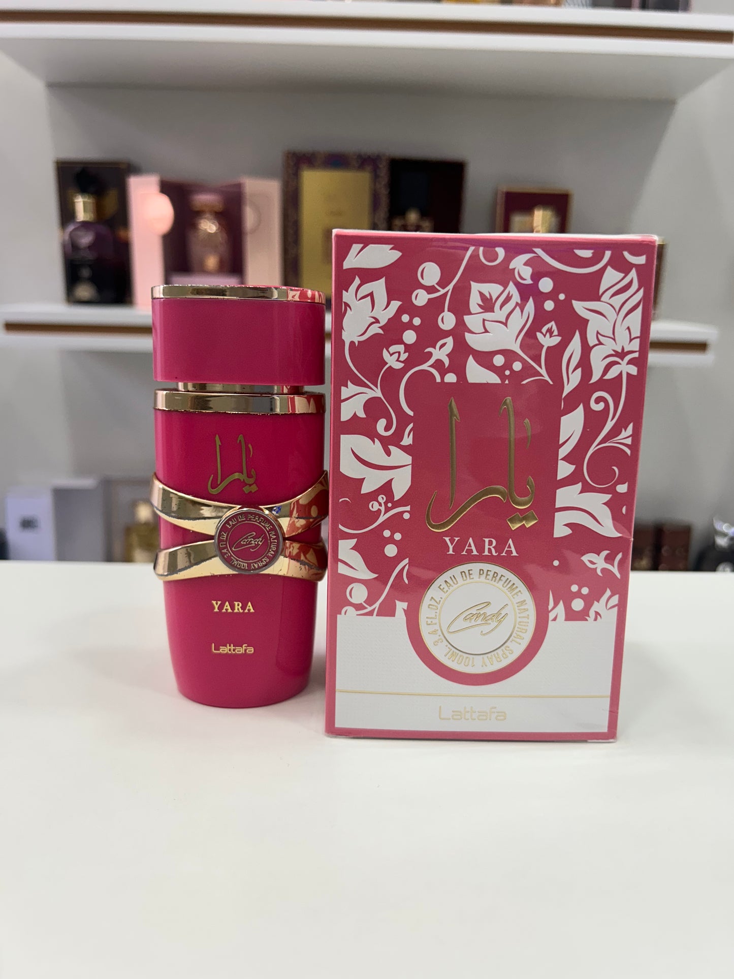 Yara Candy Lattafa - Eua de Parfum 100ml - Feminino