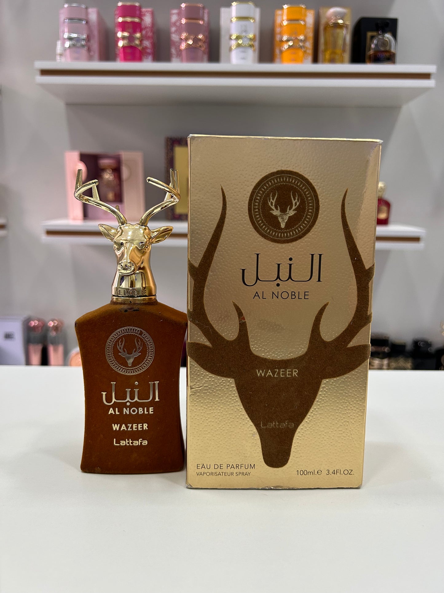 Al Noble Wazeer De Lattafa Niche Dubai 100ml